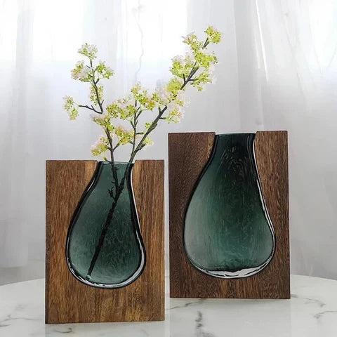 Nordic Live Edge Vase – Where Nature Meets Modern Design