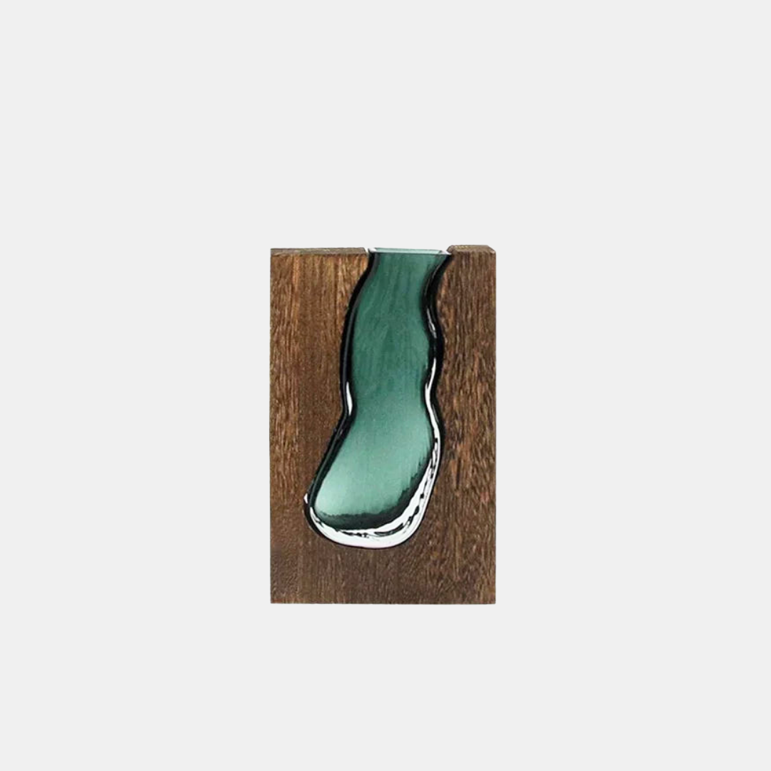 Nordic Live Edge Vase – Where Nature Meets Modern Design
