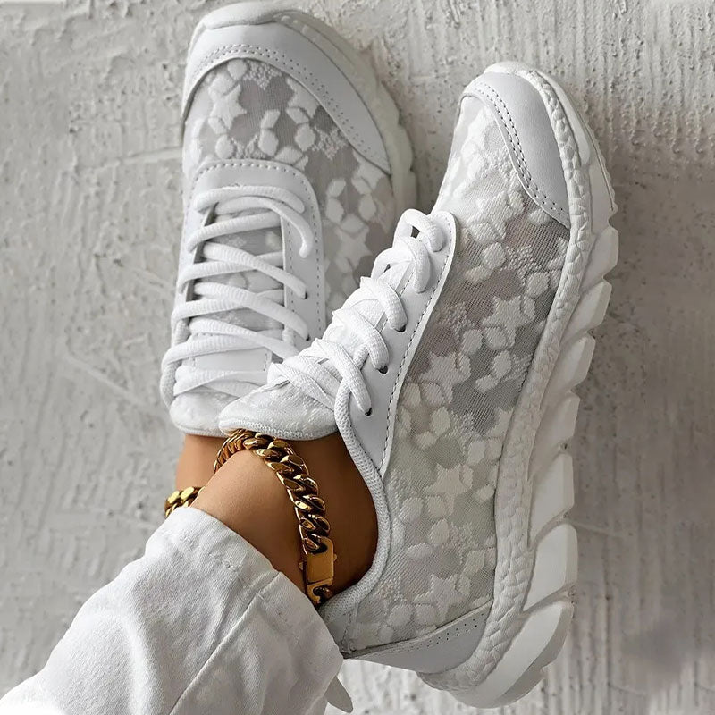 Breathable Round-Toe Sneakers – Stylish Comfort for Every Step
