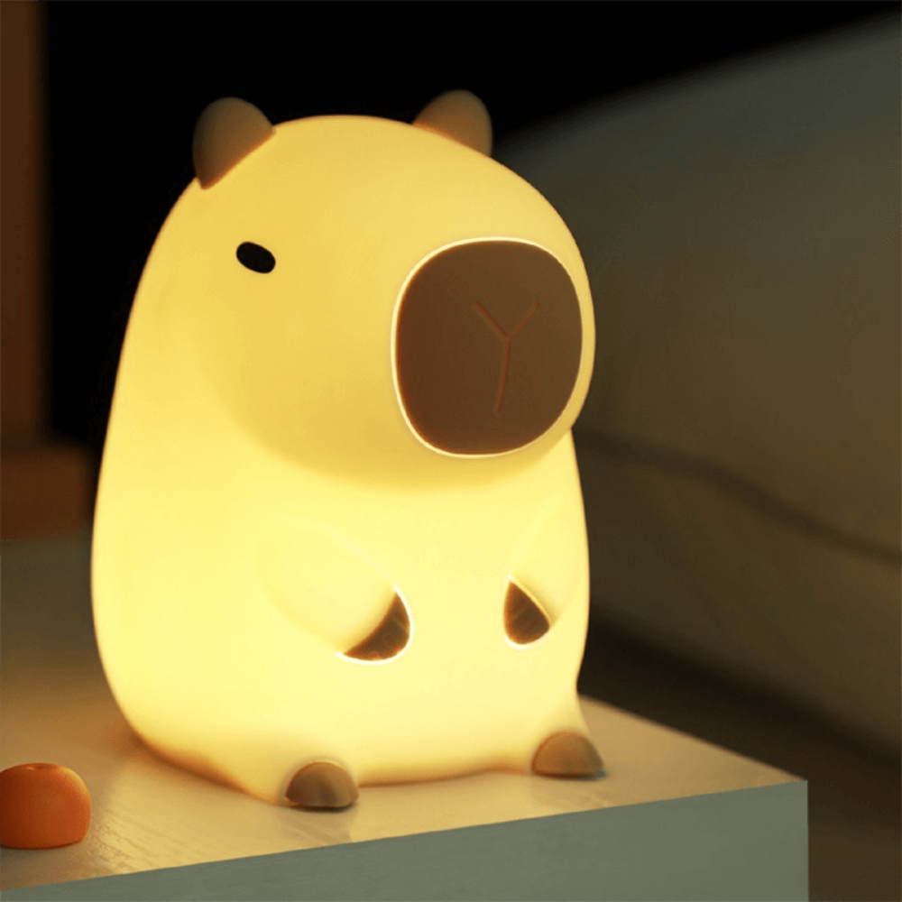 Capibara Night Light Table Lamp – Soothing LED Lamp for Kids' Bedtime Comfort