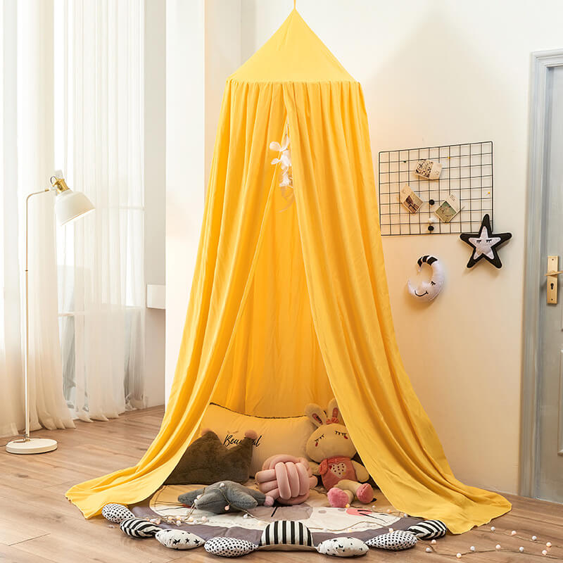 Soft Canopy Bed Curtain – Dreamy Retreat for Children’s Rooms