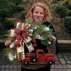 Elegant Christmas Door Wreath – Festive Flower Ring Decoration