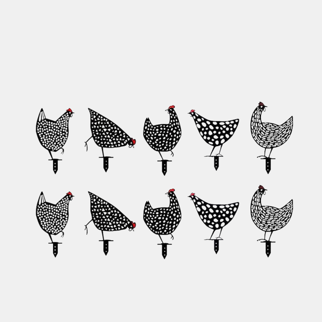 Metal Chicken Family Garden Decoration – Whimsical Charm for Your Yard