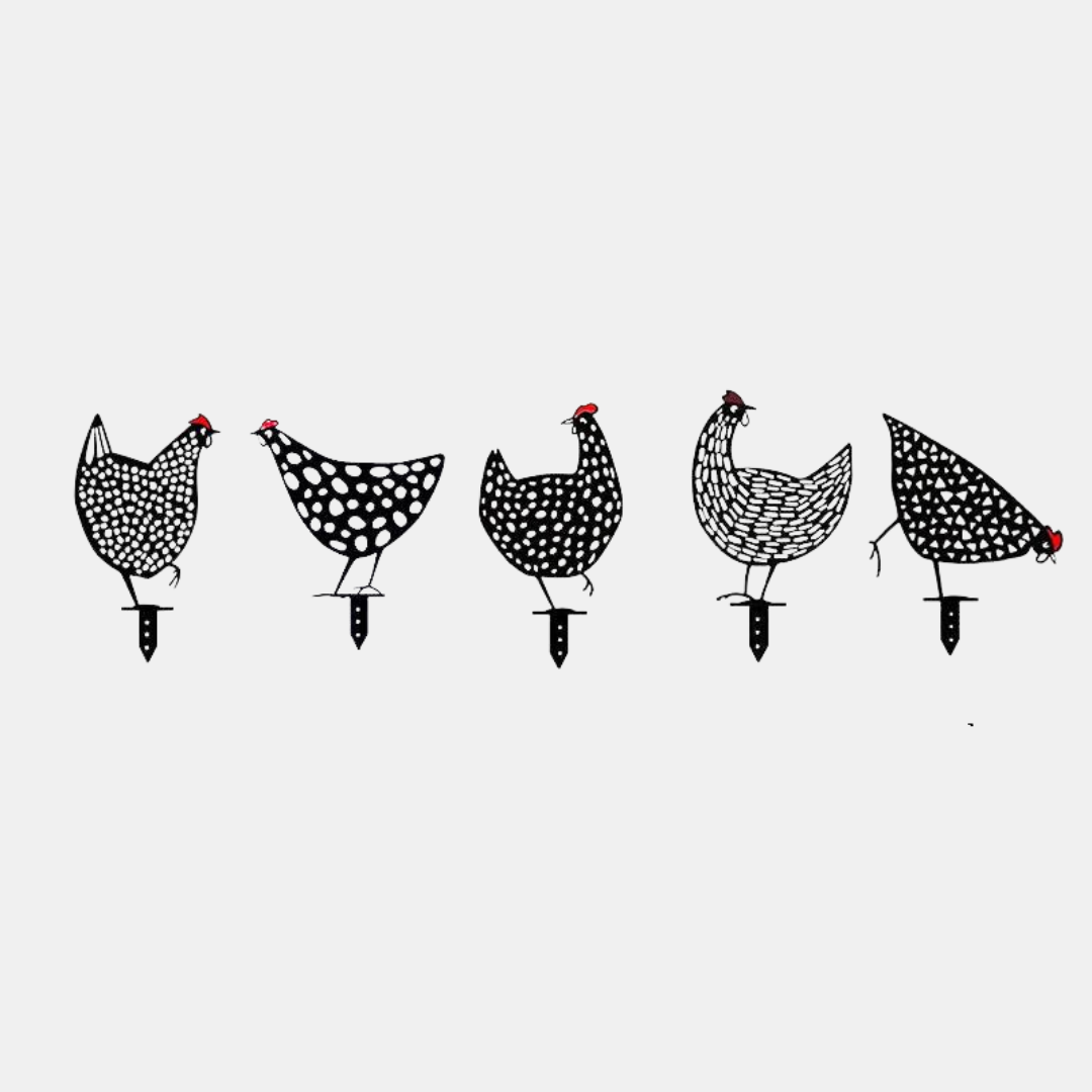 Metal Chicken Family Garden Decoration – Whimsical Charm for Your Yard