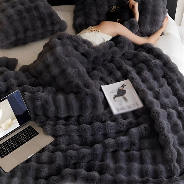 Ultra-Soft Cozy Throw Blanket