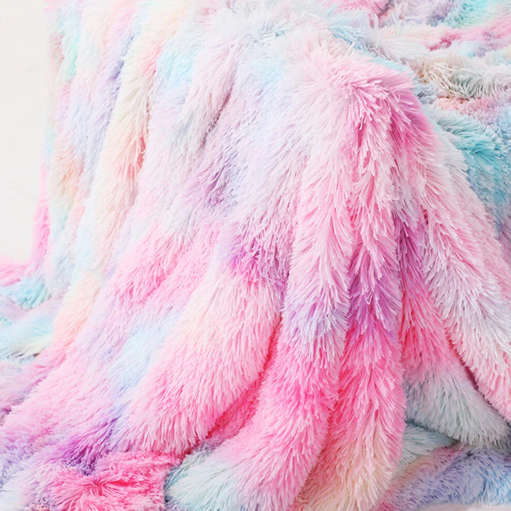 Ultra-Soft Coral Fleece Throw Blanket – Soft Decorative Throws for Home Use