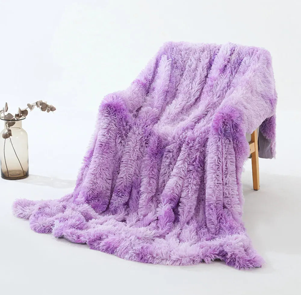 Ultra-Soft Coral Fleece Throw Blanket – Soft Decorative Throws for Home Use