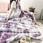 Cozy Coral Fleece Throw Blanket – Soft & Lightweight