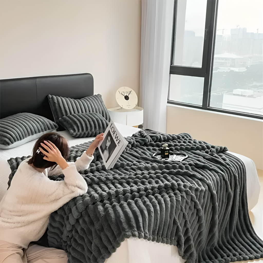 Ultra Soft and Comfortable Blanket – Your Everyday Cozy Companion
