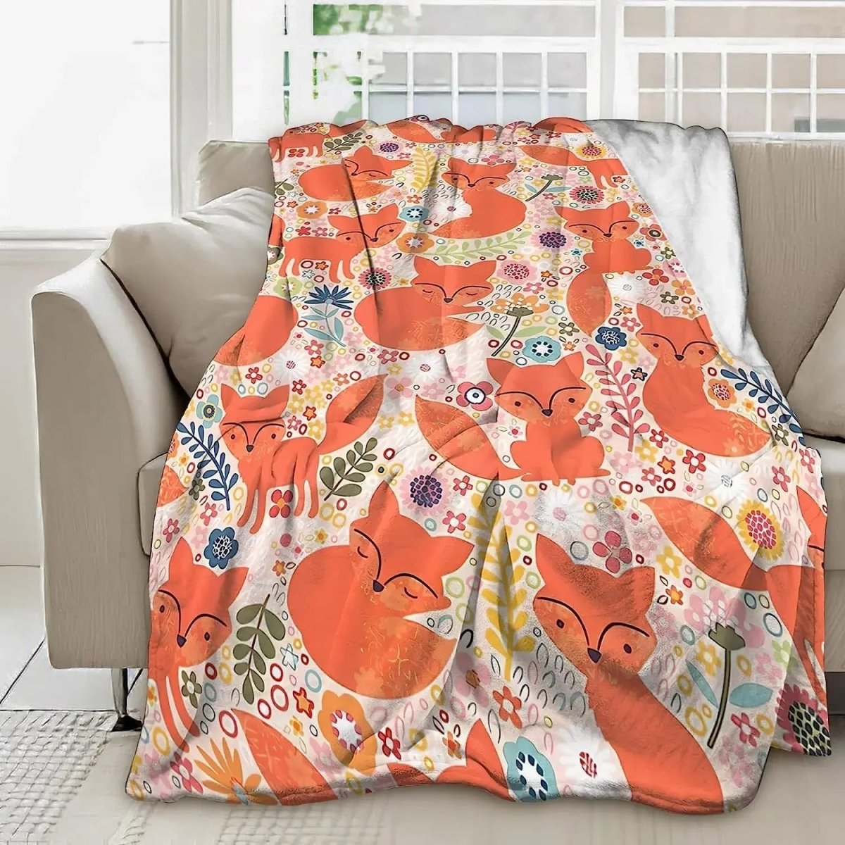 Soft & Warm Fleece Blanket – Perfect for Bed & Sofa