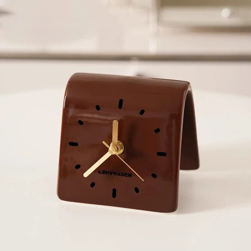 Elegant Modern Table Clock for Minimalist Home Decor – Stylish Table Clock