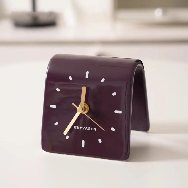 Elegant Modern Table Clock for Minimalist Home Decor – Stylish Table Clock