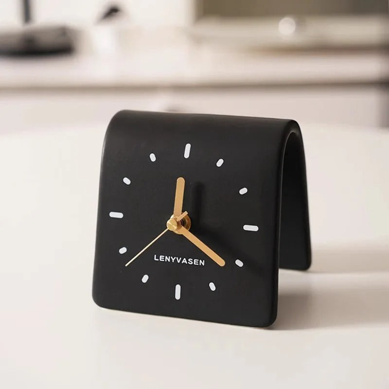Elegant Modern Table Clock for Minimalist Home Decor – Stylish Table Clock