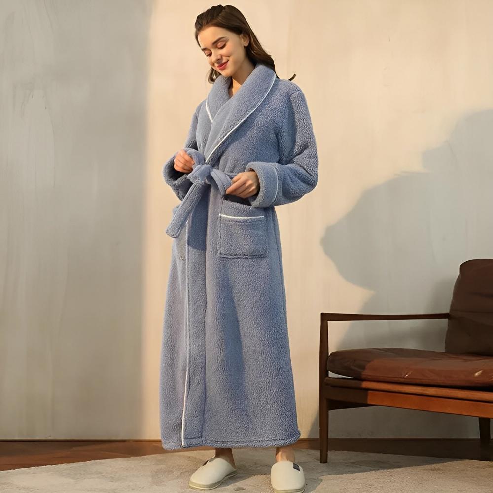 Flannel Bathrobe for Men and Women – Stylish Shawl Collar Design for Comfort 3
