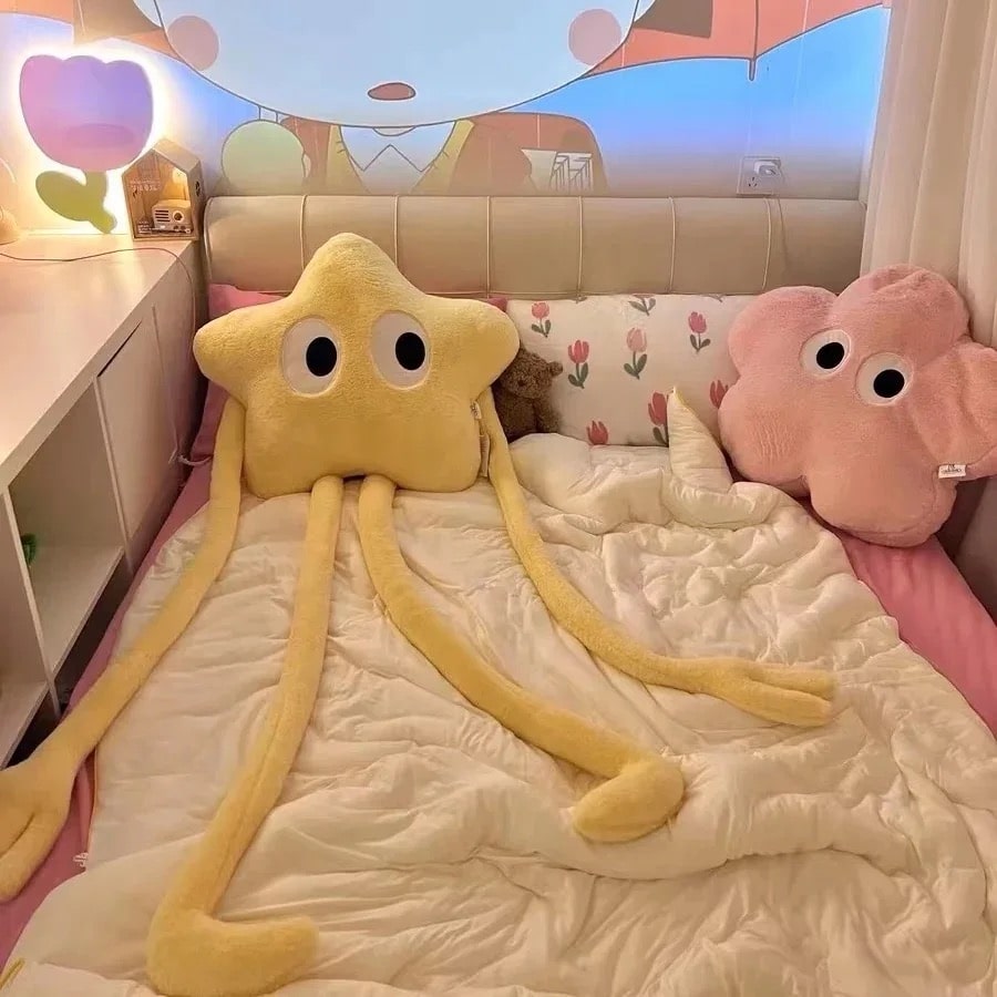 Giant Plush Star Pillow – Cute & Cozy Kawaii Decor