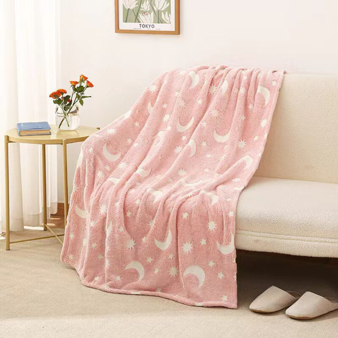 Shimmering Star Ceiling Blanket – Glow-in-the-Dark Fleece