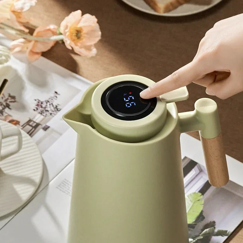 Smart Thermos Flask – LED Temperature Display