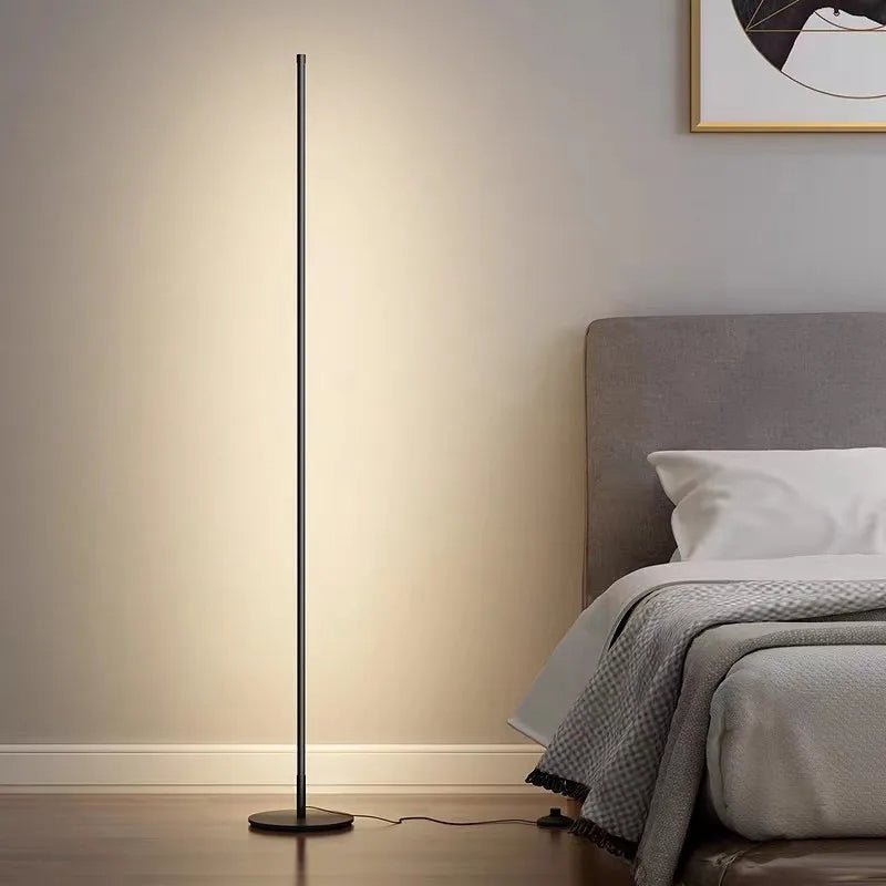 Modern LED Floor Lamp – Timeless Elegance with Modern Functionality