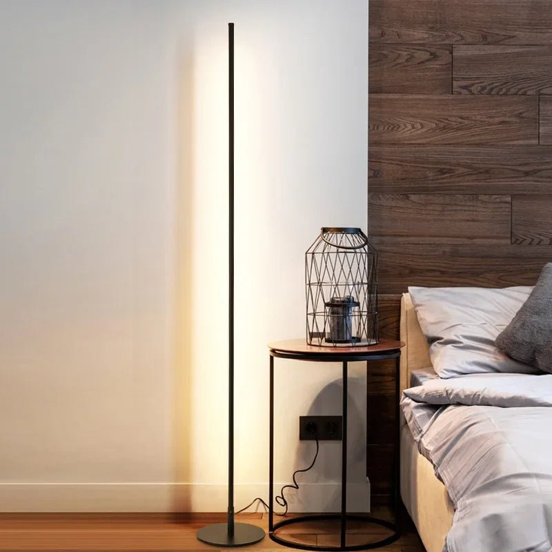 Modern LED Floor Lamp – Timeless Elegance with Modern Functionality