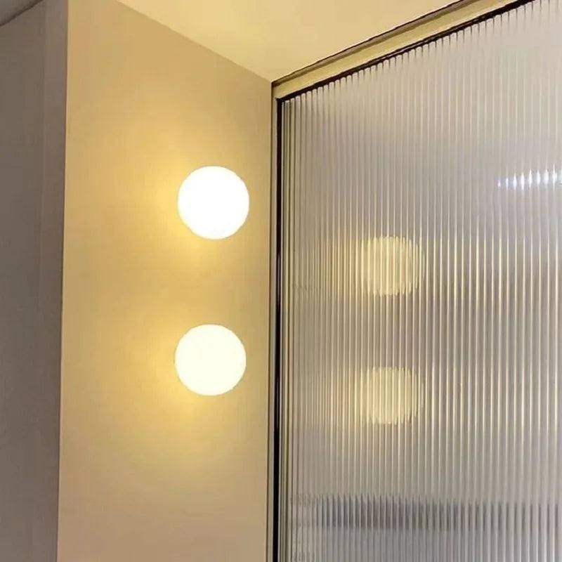 Modern Round Glass Wall Sconce – Elegant Wall Lamp for Bedrooms & Living Rooms 3