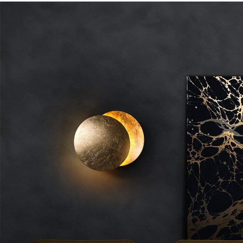 Minimalist Solar Eclipse Wall Lamp – Modern Home Accent