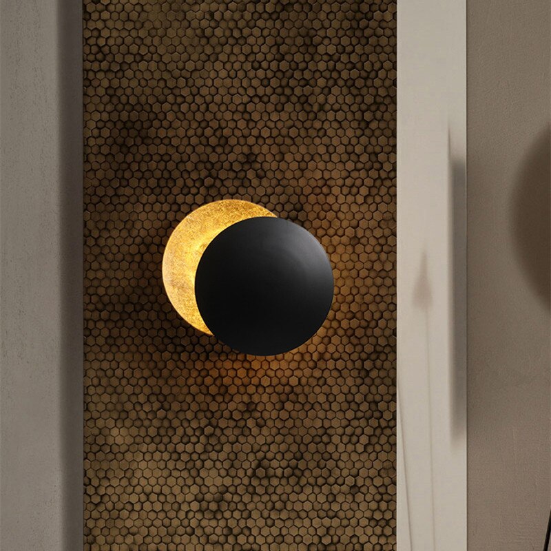 Minimalist Solar Eclipse Wall Lamp – Modern Home Accent