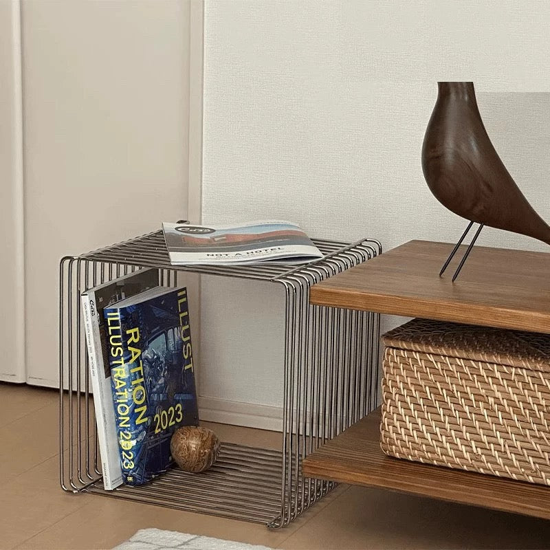 Modern Minimalist Metal Floating Shelf – Nordic Geometric Elegance for Modern Spaces