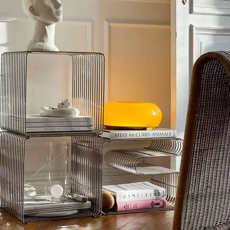 Modern Minimalist Metal Floating Shelf – Nordic Geometric Elegance for Modern Spaces