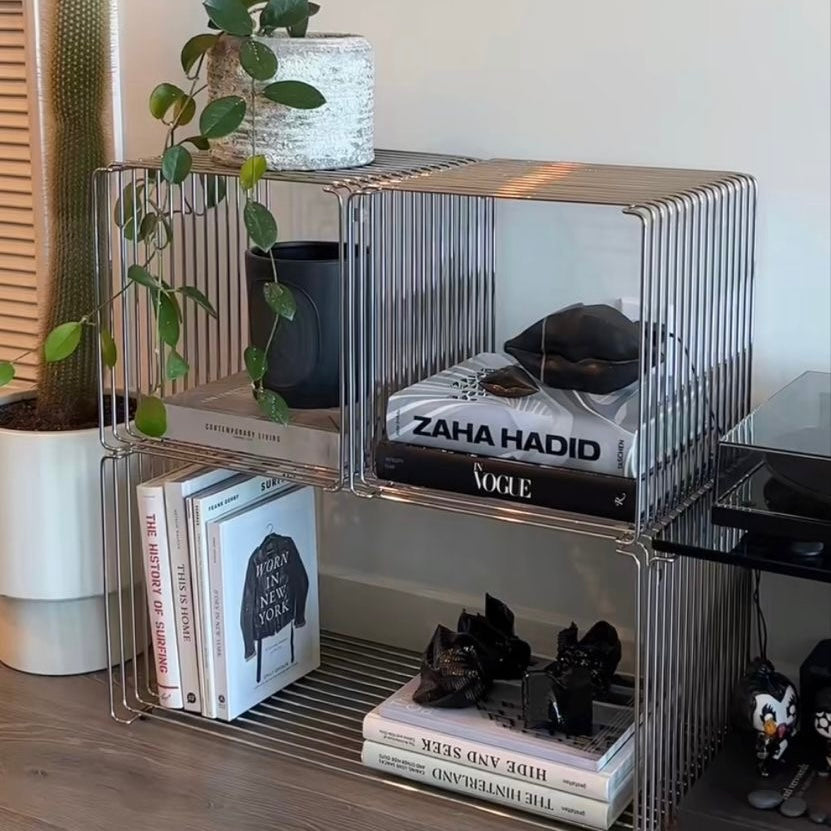 Modern Minimalist Metal Floating Shelf – Nordic Geometric Elegance for Modern Spaces