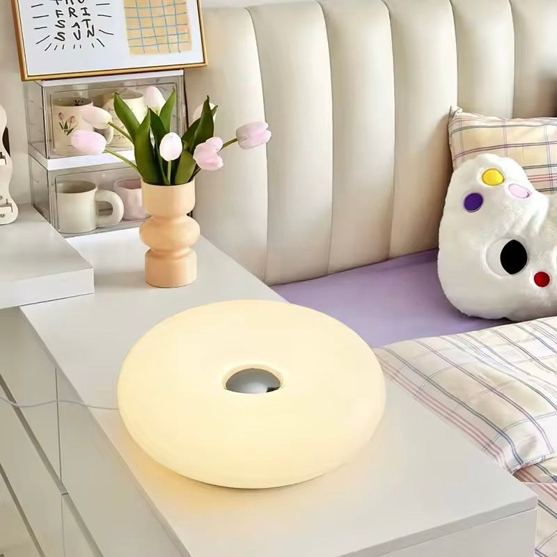 Vintage Donut Table Lamp – Retro-Inspired LED Table Light