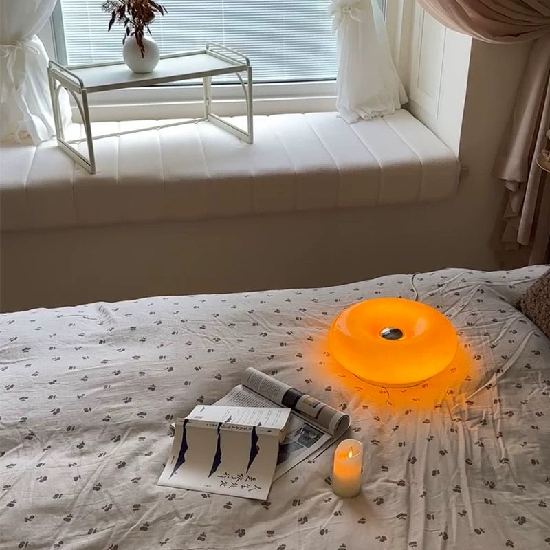 Vintage Donut Table Lamp – Retro-Inspired LED Table Light
