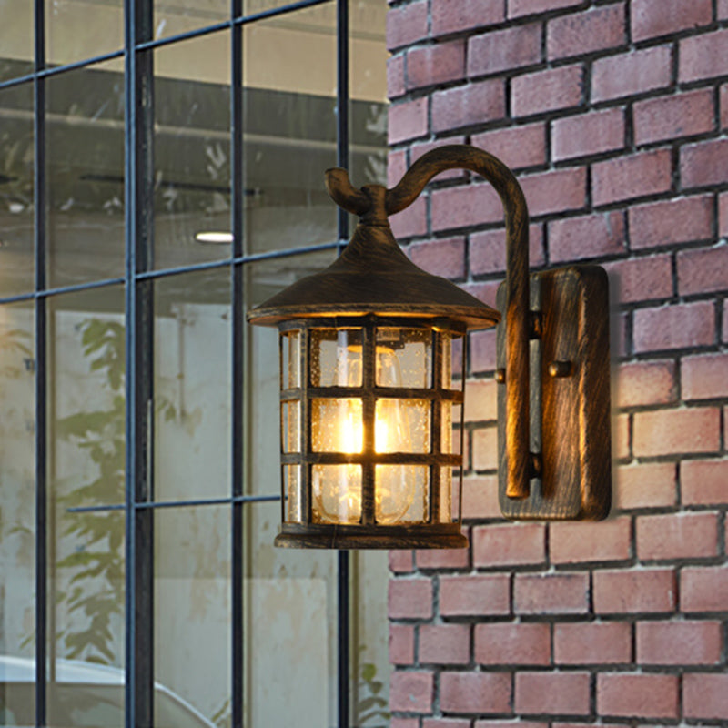 Seeded Glass Lantern Wall Lamp – Rustic Countryside Outdoor Lighting
