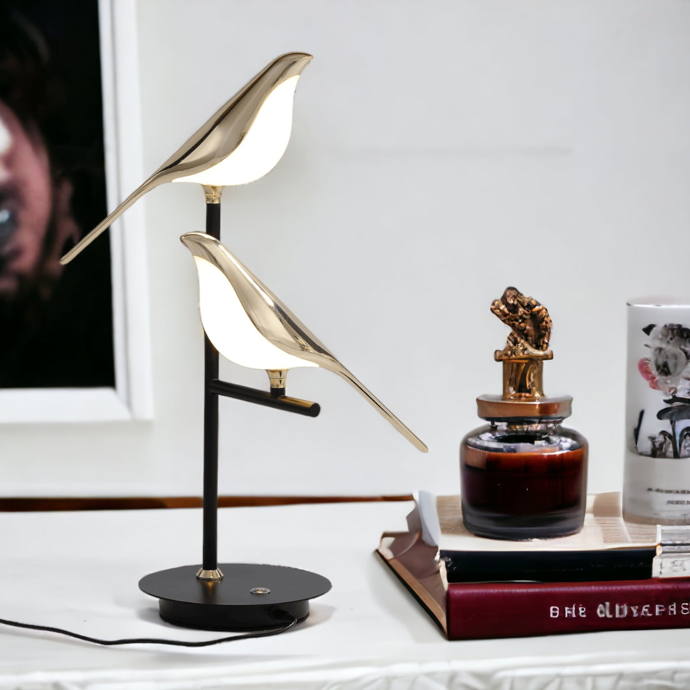 Stylish LED Table Lamp – Postmodern Elegance with a Golden Touch