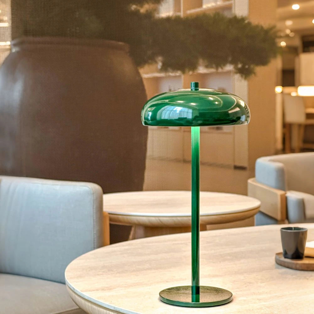 Sleek Retro Table Lamp – Modern Elegance Meets Timeless Charm