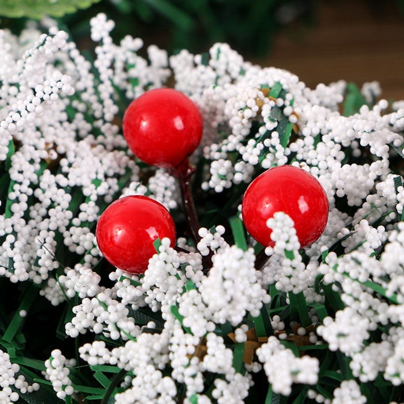 Snow-Kissed Christmas Wreath – Festive Flocked Decoration