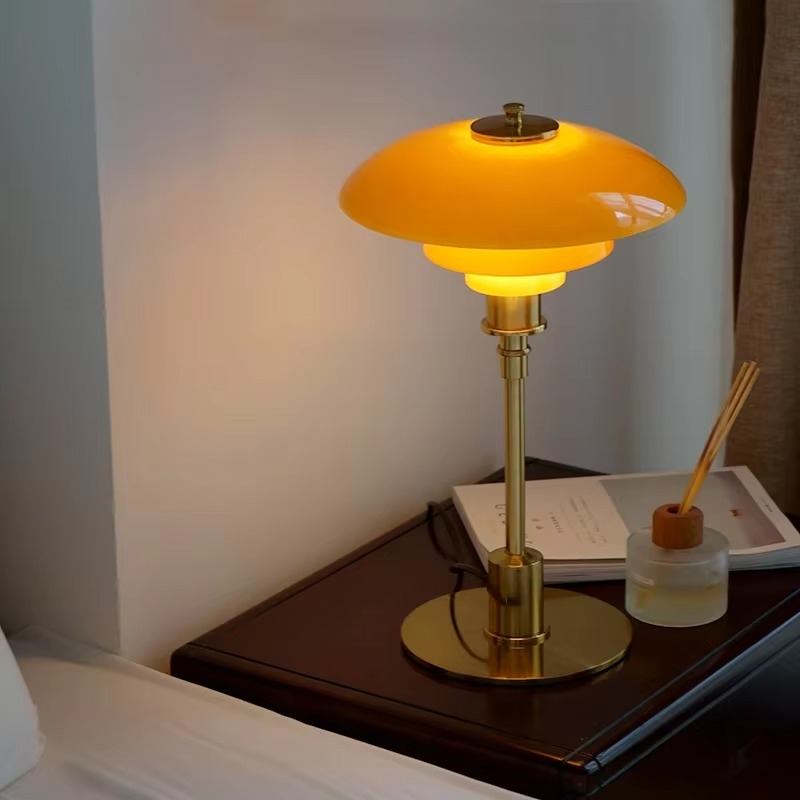 Elegant Designer Table Lamp – Scandinavian Simplicity with Modern Refinement