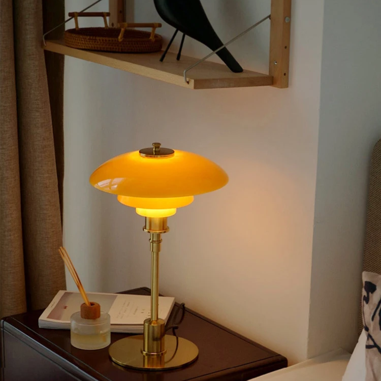 Elegant Designer Table Lamp – Scandinavian Simplicity with Modern Refinement