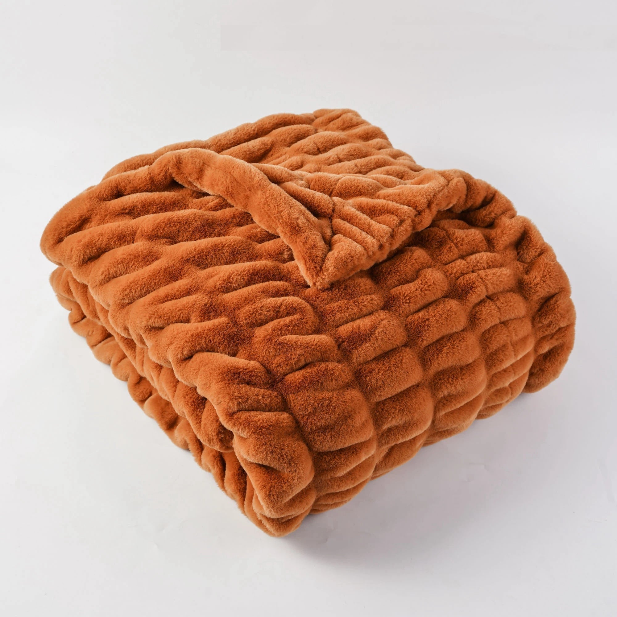 Soft Plush Throw Blanket – Luxurious Faux Rabbit Fur for Cozy Elegance