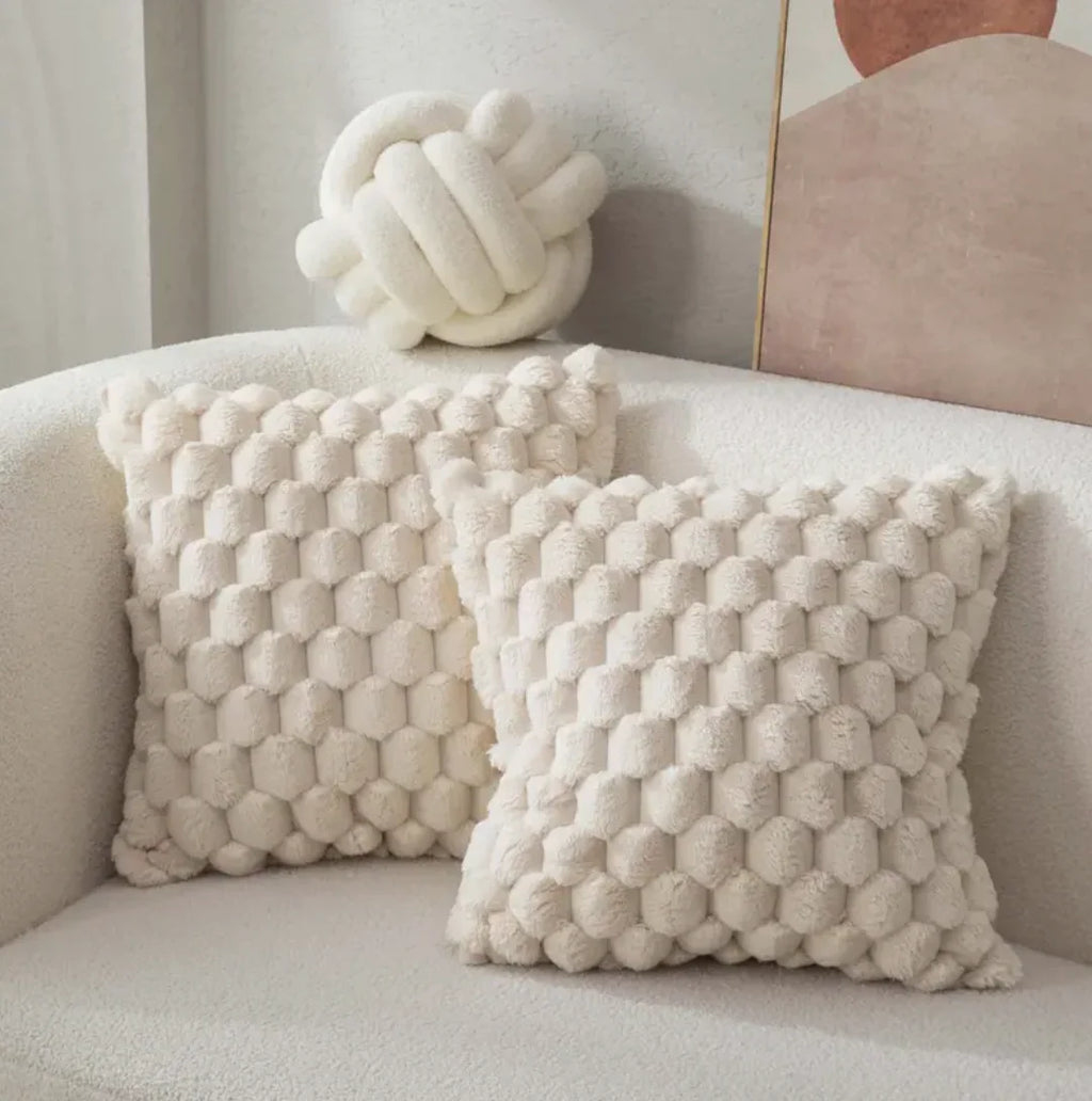Soft Plush Cushion with Fluffy Cover – 40x40 cm