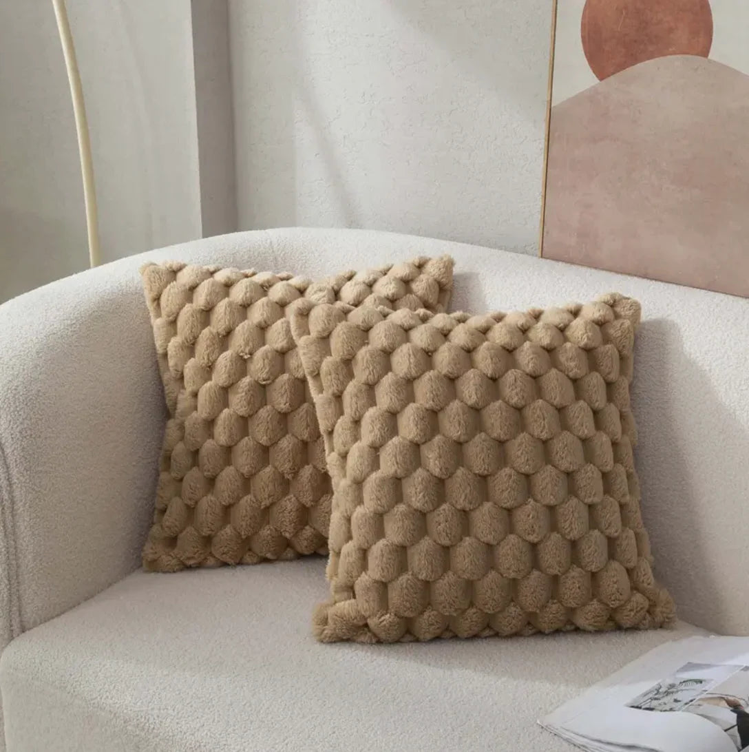 Soft Plush Cushion with Fluffy Cover – 40x40 cm