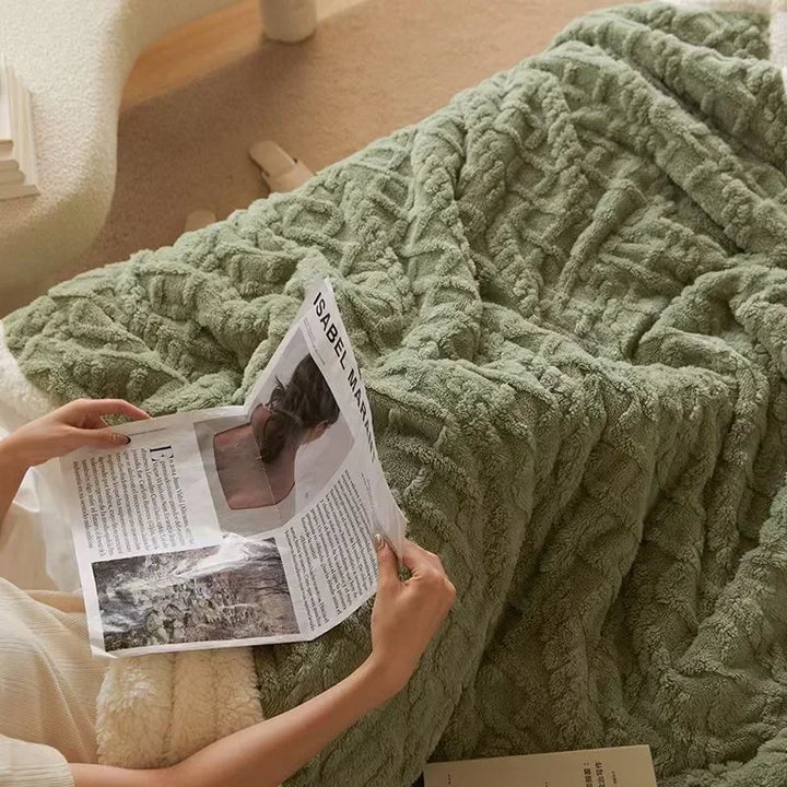 Ultimate Comfort Thick Fleece Blanket