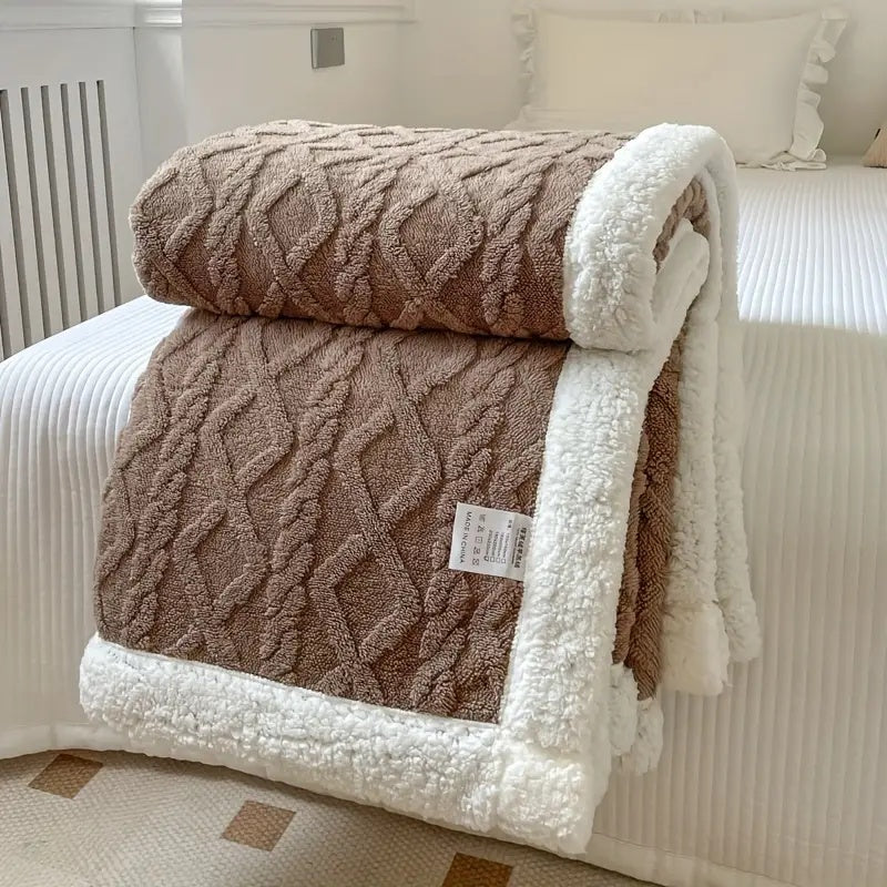Ultra-Soft Fluffy Blanket for Ultimate Comfort