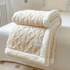 Ultra-Soft Fluffy Blanket for Ultimate Comfort