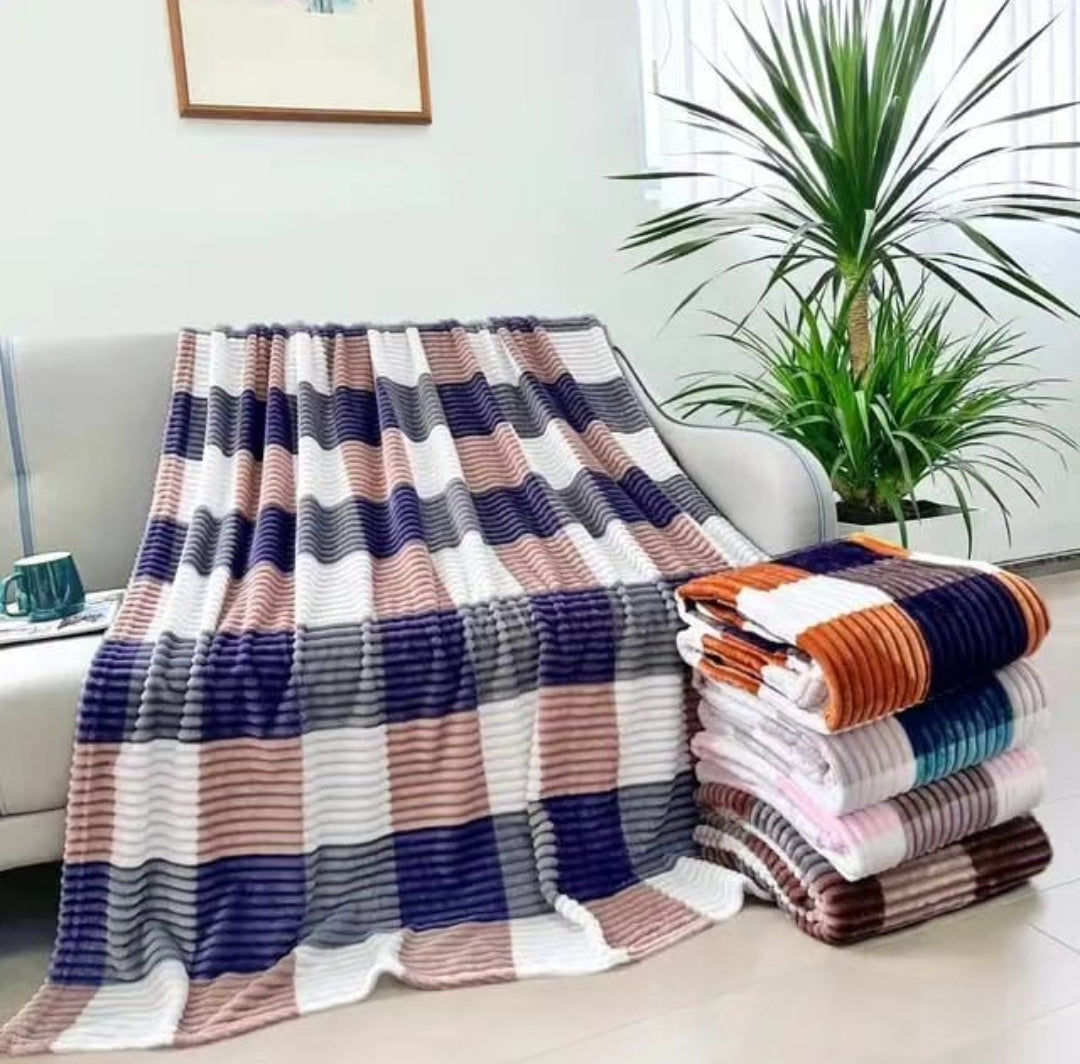 Elegant Velvet Fleece Throw Blanket
