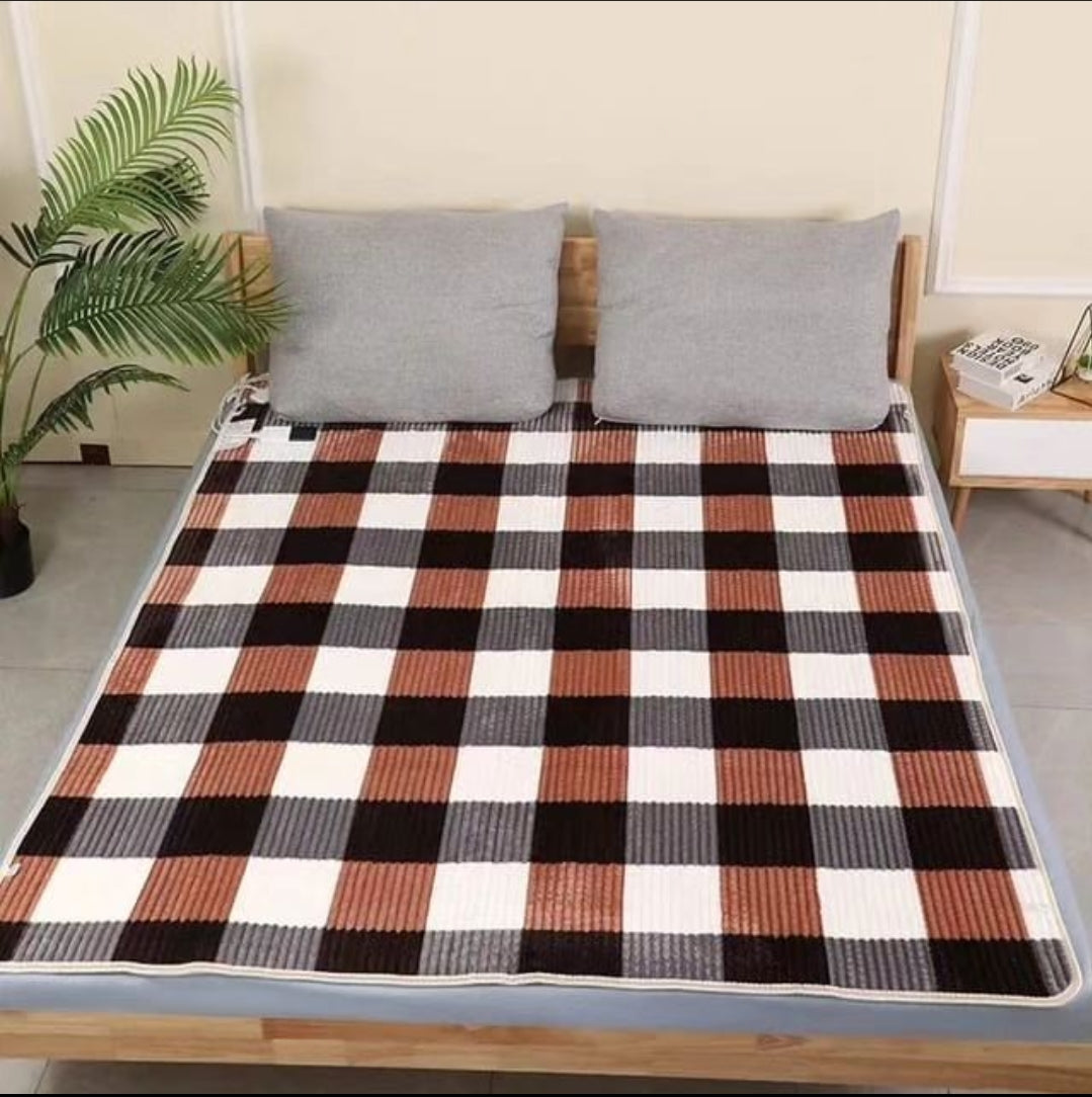 Elegant Velvet Fleece Throw Blanket