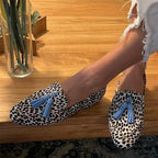 Refined Comfort Loafers  with Bold Tassels – Chic Ease for Everyday Wear